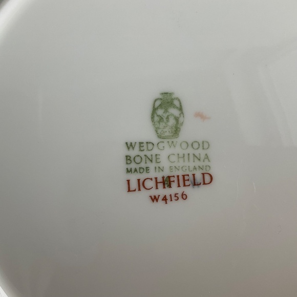 Wedgwood Bone China Lichfield Pattern Square Cake Serving Plate Vintage 1960… - Picture 9 of 9